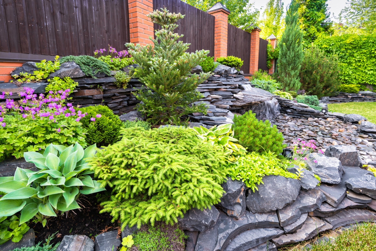 Upcoming garden tours are a way to explore, learn and get design inspiration. In Harmony Sustainable Landscapes